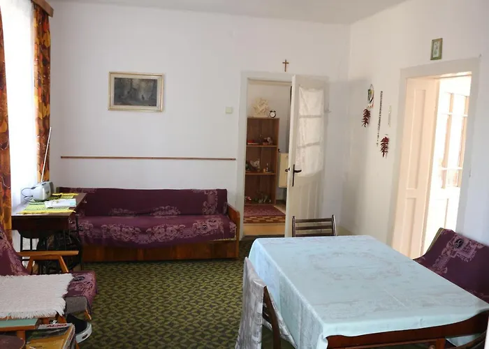 Landhaus Vinyl House *