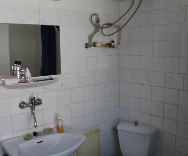 Landhaus Vinyl House