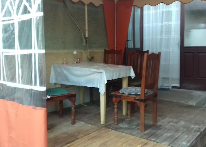 Vinyl House Landhaus