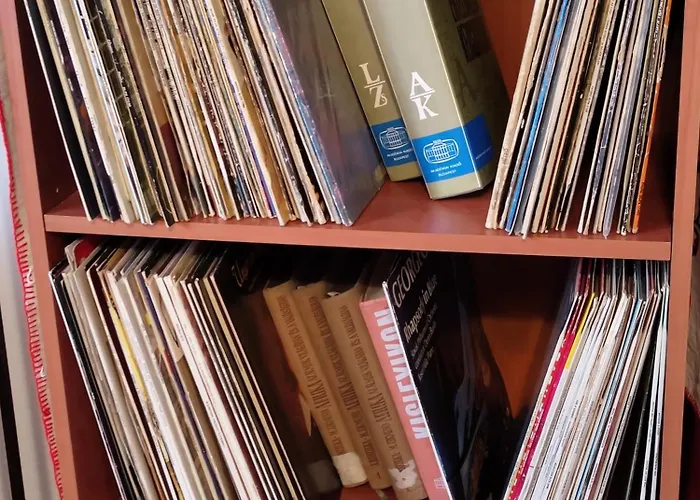 Landhaus Vinyl House